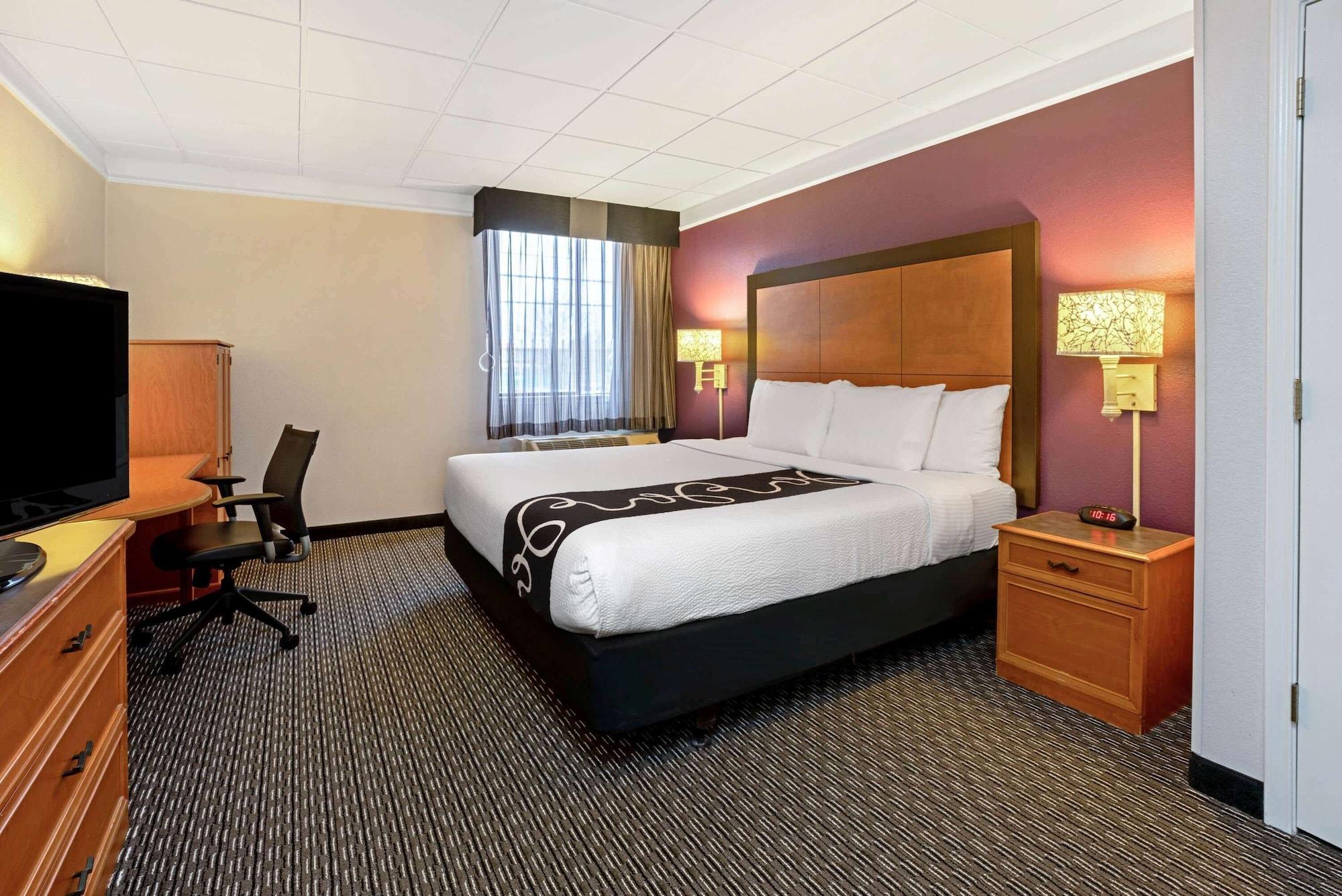 La Quinta By Wyndham Tacoma - Seattle Hotel Екстериор снимка